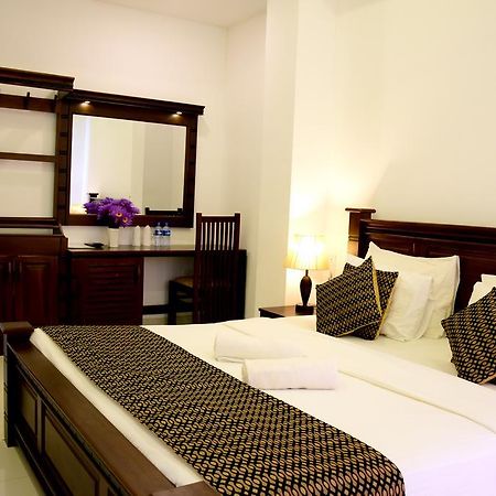 Hotel Bamiyan Kandy Kültér fotó