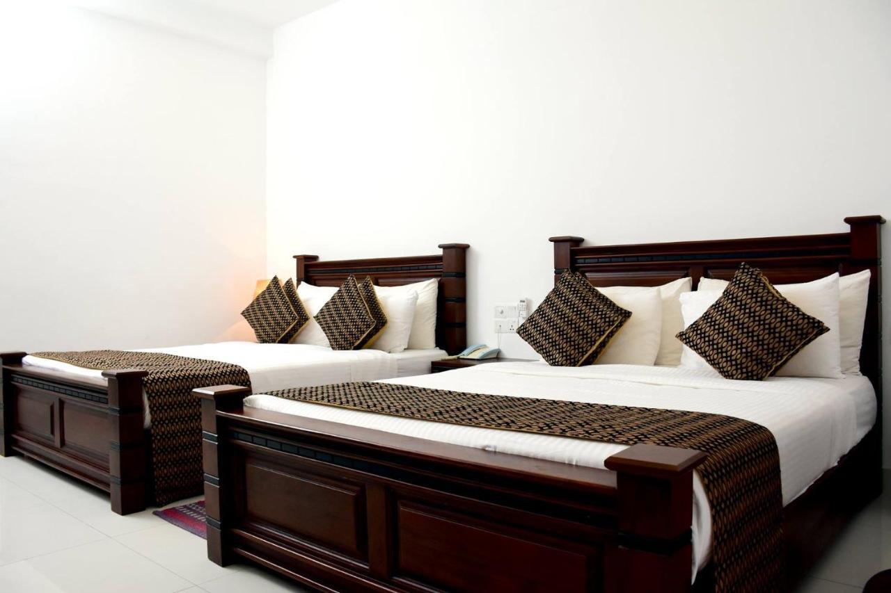 Hotel Bamiyan Kandy Kültér fotó