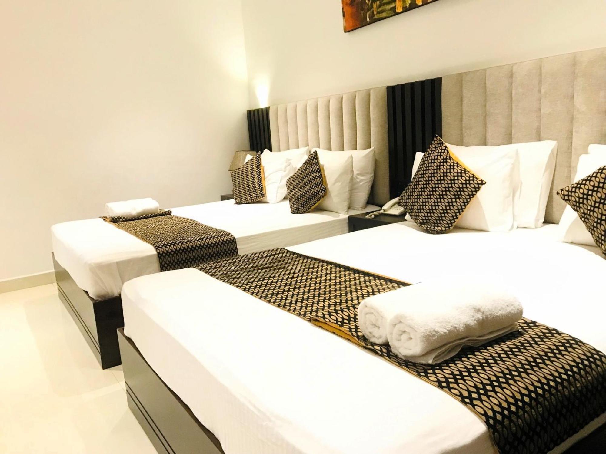 Hotel Bamiyan Kandy Kültér fotó